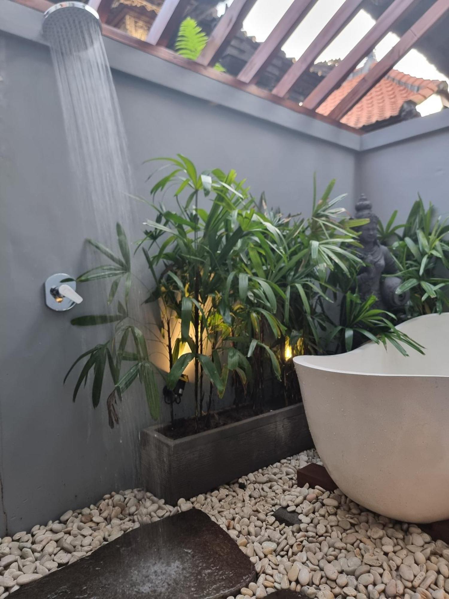 Villa Sary Akar Payangan Exterior foto